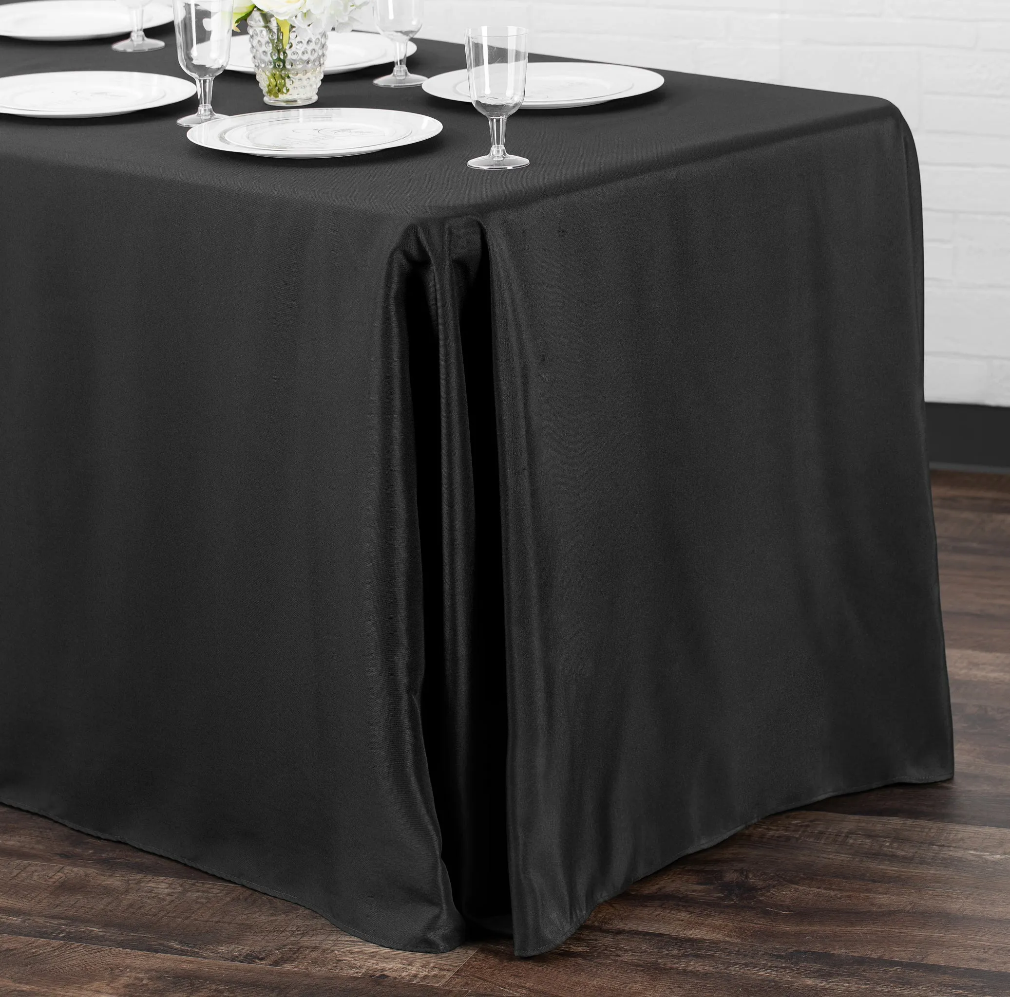 90"x156" Rectangular Oblong Polyester Tablecloth - Black