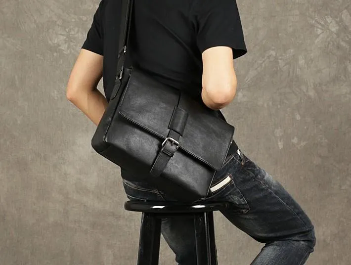 Black Leather Mens Cool Messenger Bag Shoulder Bag Bike Bag Shoulder Bag for men