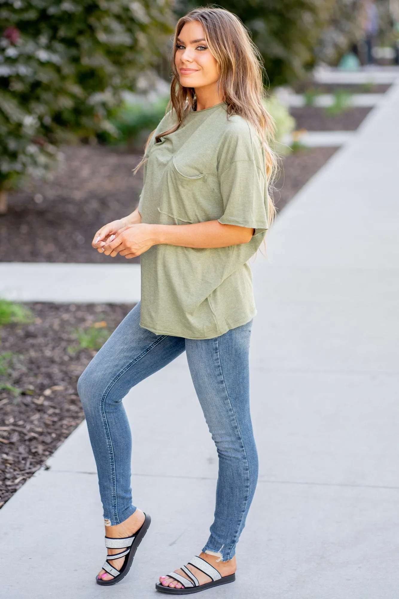 Drop Shoulder Oversized Front Pocket T-Shirt