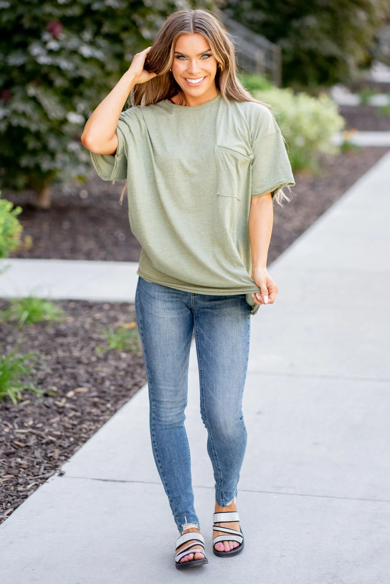 Drop Shoulder Oversized Front Pocket T-Shirt