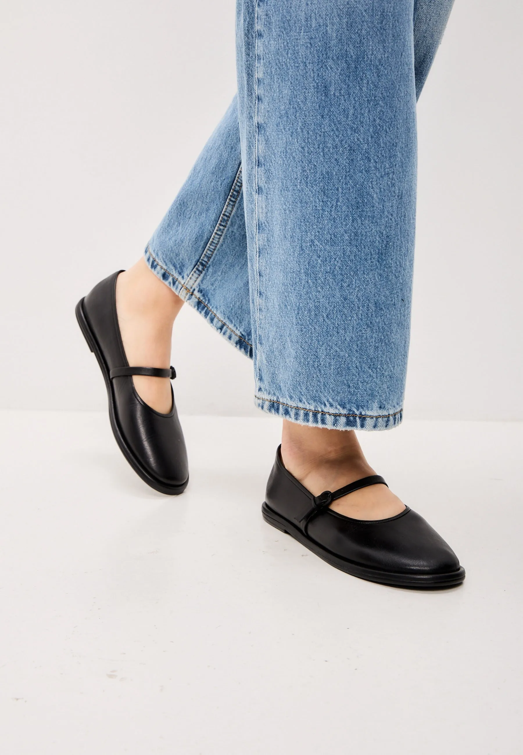 Leather Ballerinas Alba - Black