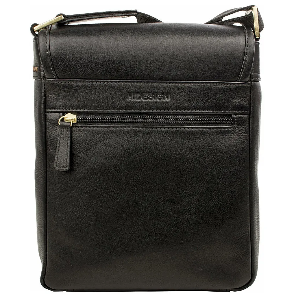 Seattle Leather Crossbody Messenger in Black